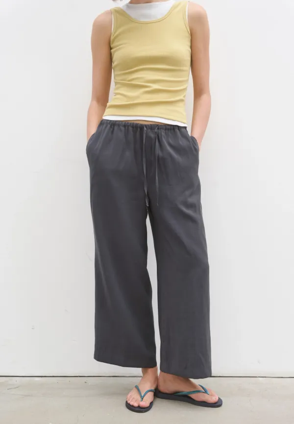 Ankle string pants (charcoal)
