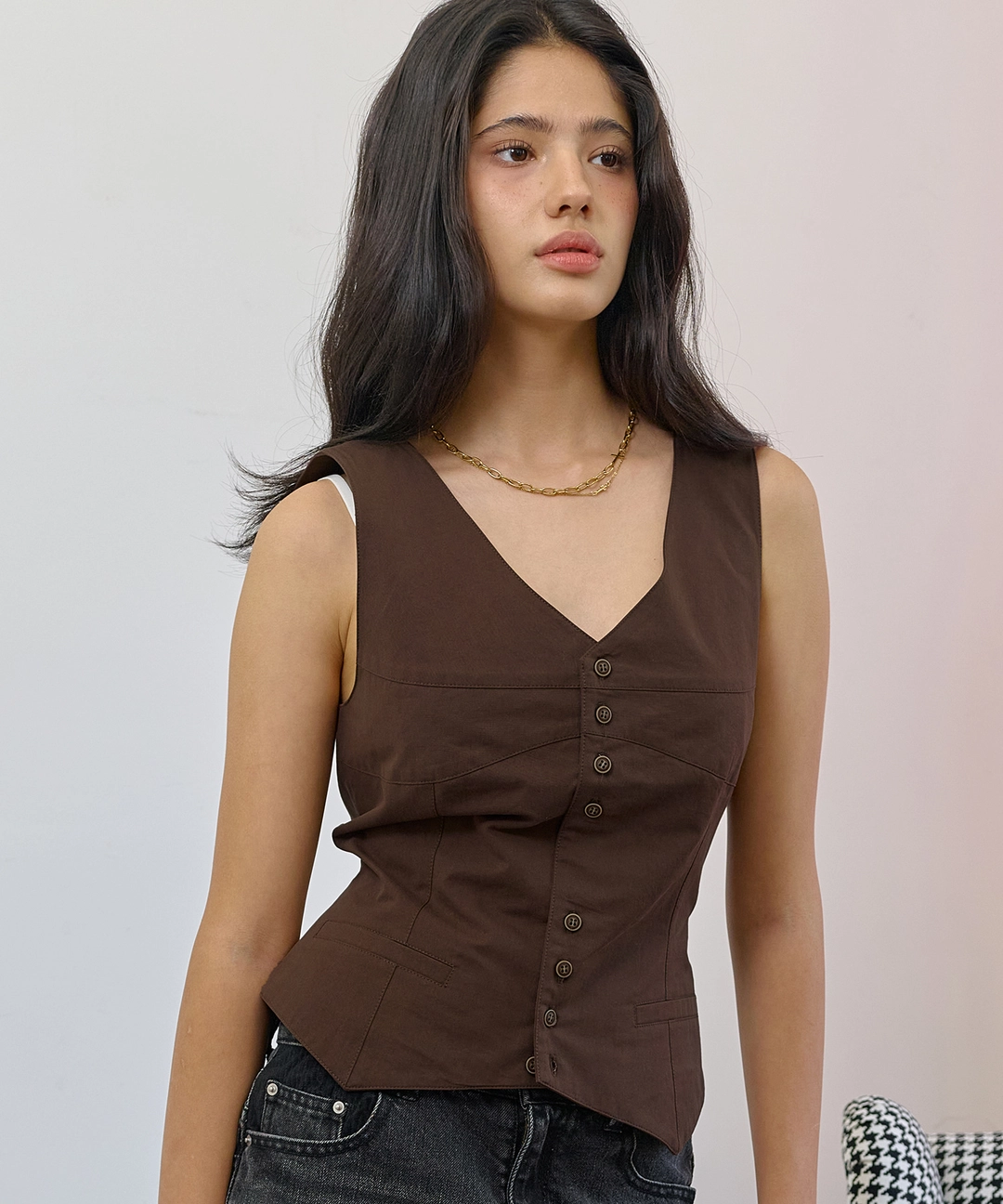 비터셀즈 Lauryn V Neck Vest-Brown 상품 이미지 2