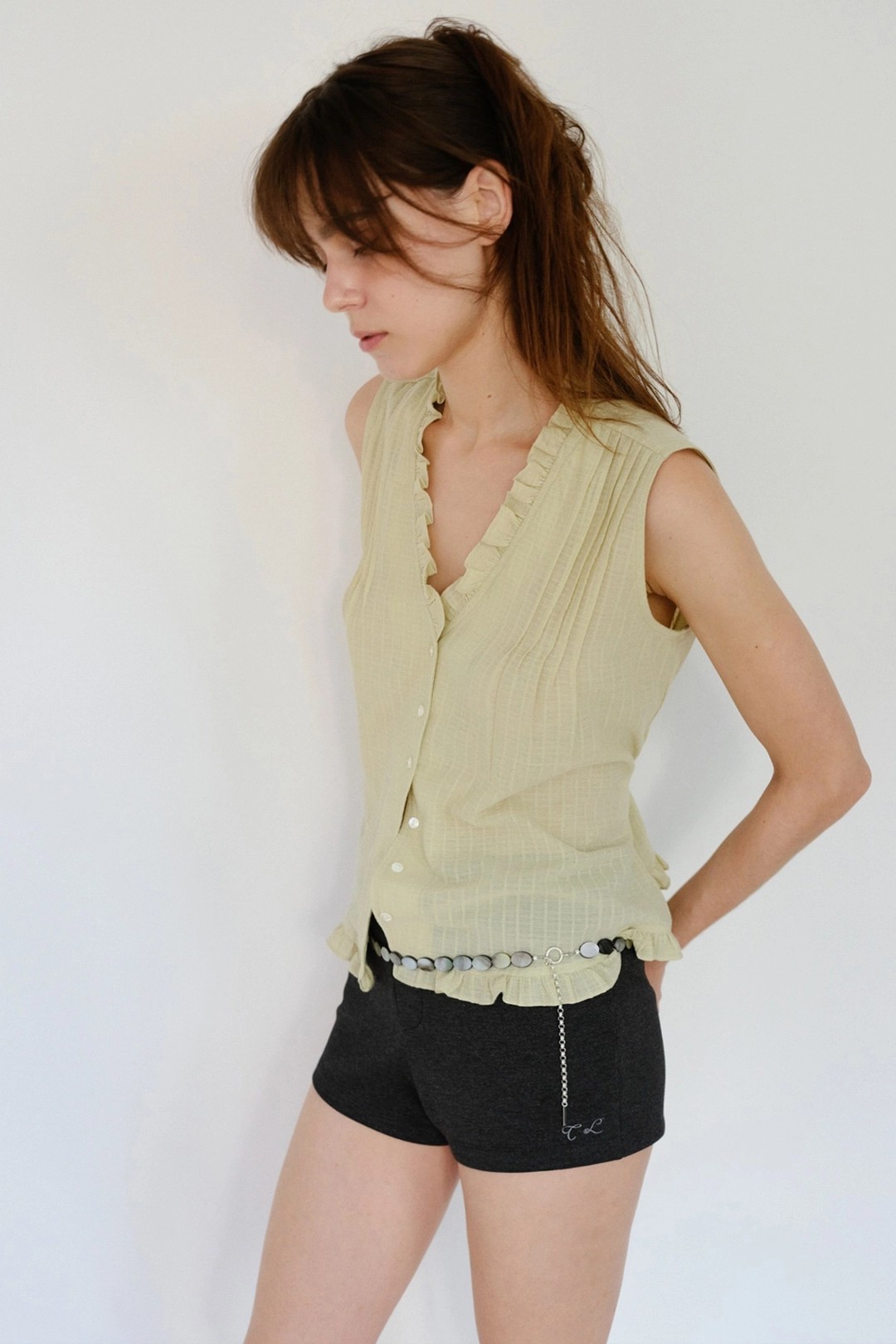 더릴 Lia Span Shorts_Charcoal 상품 이미지 2