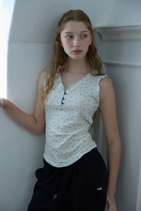 Flower open sleeveless