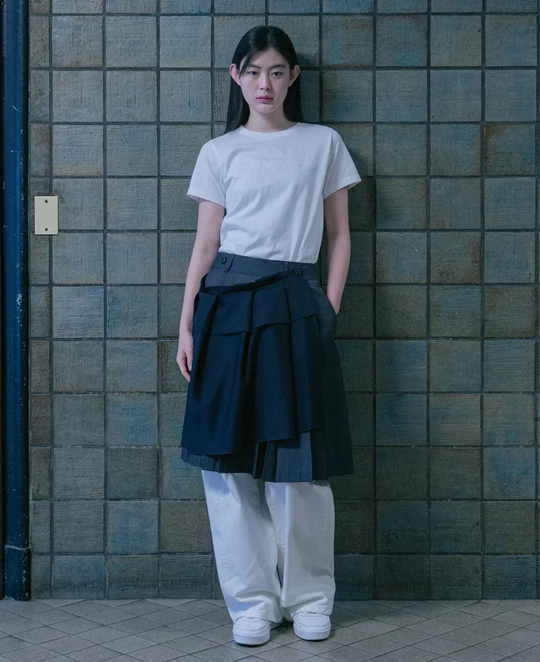 오헤시오 pleats two tone layered midi skirt (charcoal) 상품 이미지 2