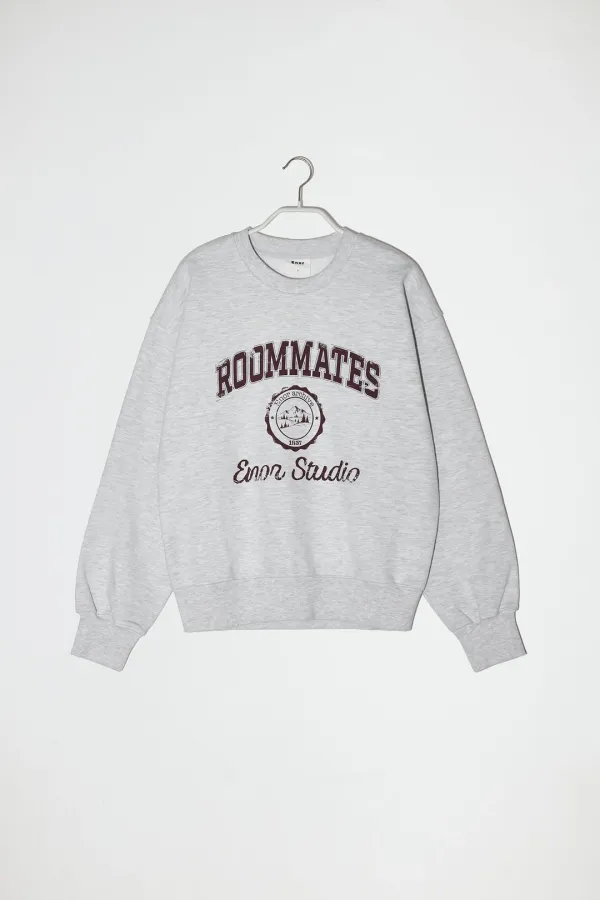 ROOMMATES SWEATSHIRT - LIGHT GREY