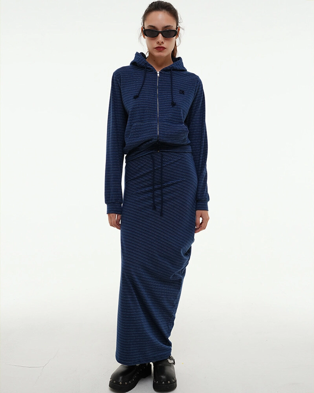 센토르 CENTAUR STRIPE PEACH LONG SKIRT_NAVY 상품 이미지 1