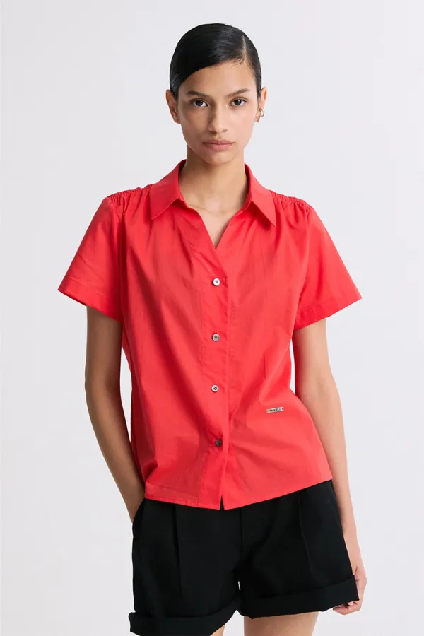GATHERED SHOULDER SHIRT RED