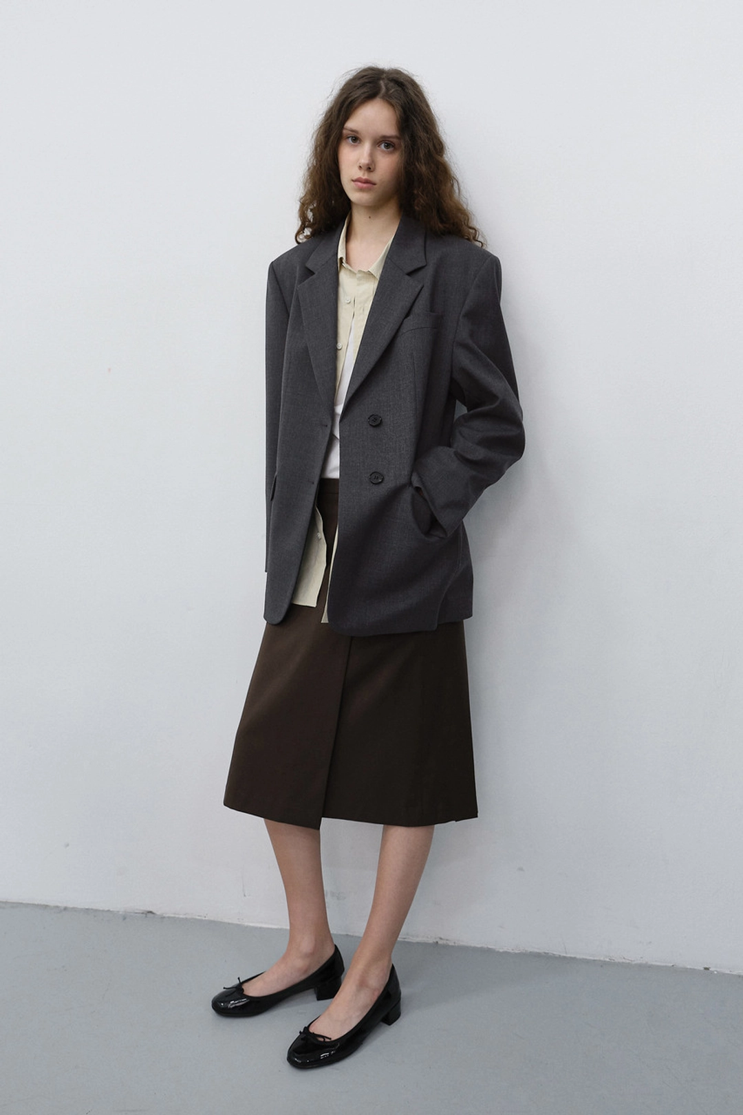 던스트 ESSENTIAL 2 BUTTON WOOL BLAZER MELANGE GREY_UDJA6C202G2 상품 이미지 2