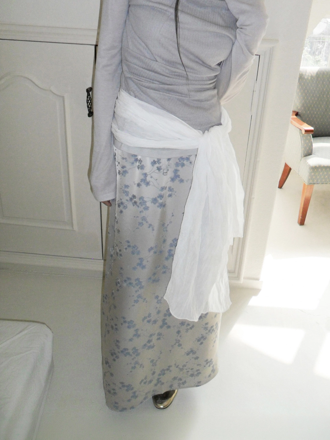 포에브 Flower Jacquard Long Skirt - Silver/Blue 상품 이미지 2