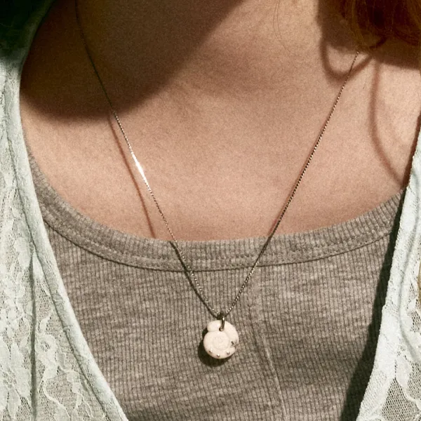 eddy necklace-white