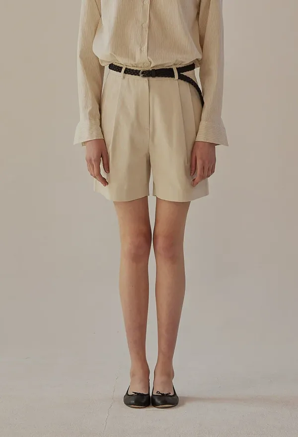 SAND PINTUCK SHORTS