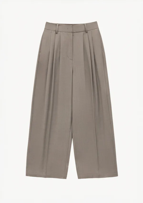 Sleek Pintuck Slacks in Brown