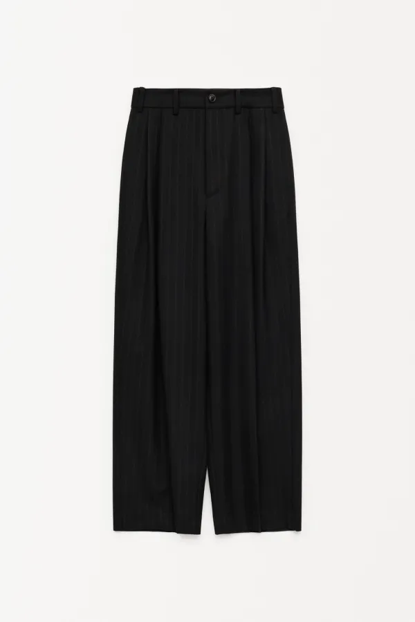 George Tuck Pants
