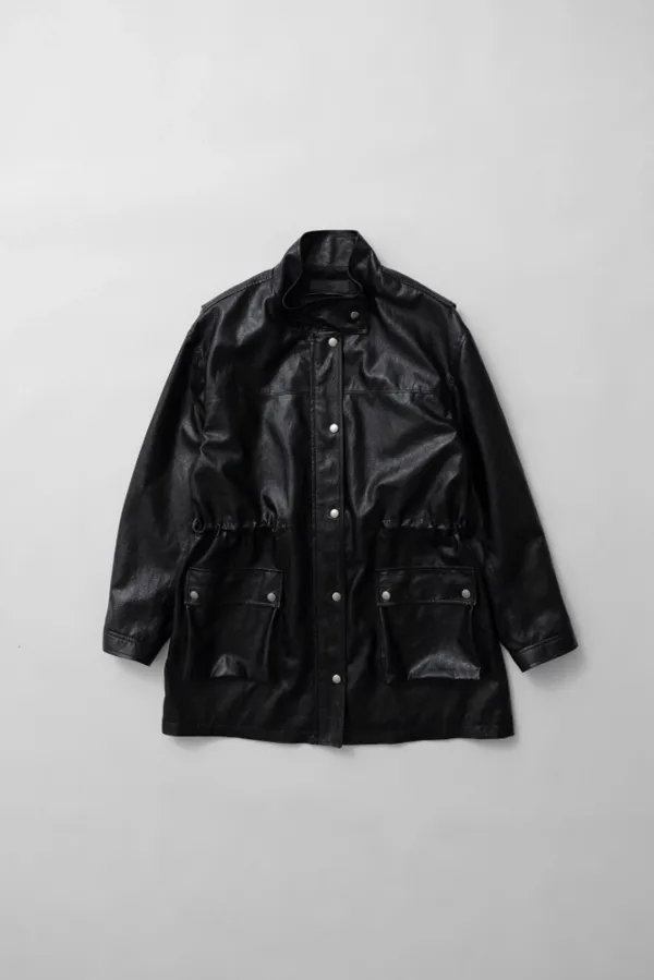 a sleek leather coat (black)