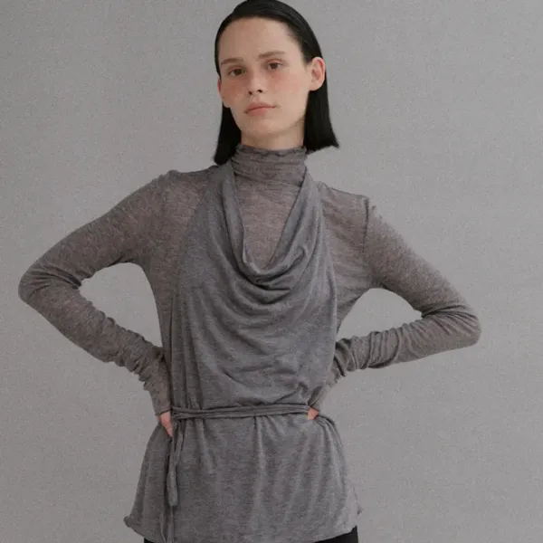 Classic layered frill turtleneck top_gray