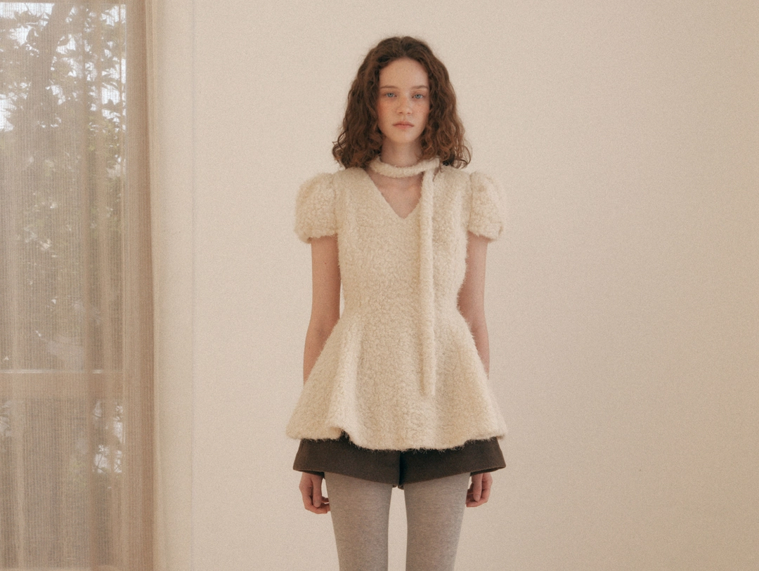 플로움 Fluffy Tie Top(2color) 상품 이미지 3