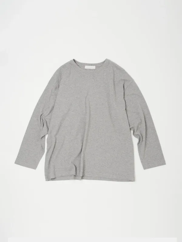 LOGO-EMBROIDERED LONG SLEEVE TEE IN MELANGE GREY