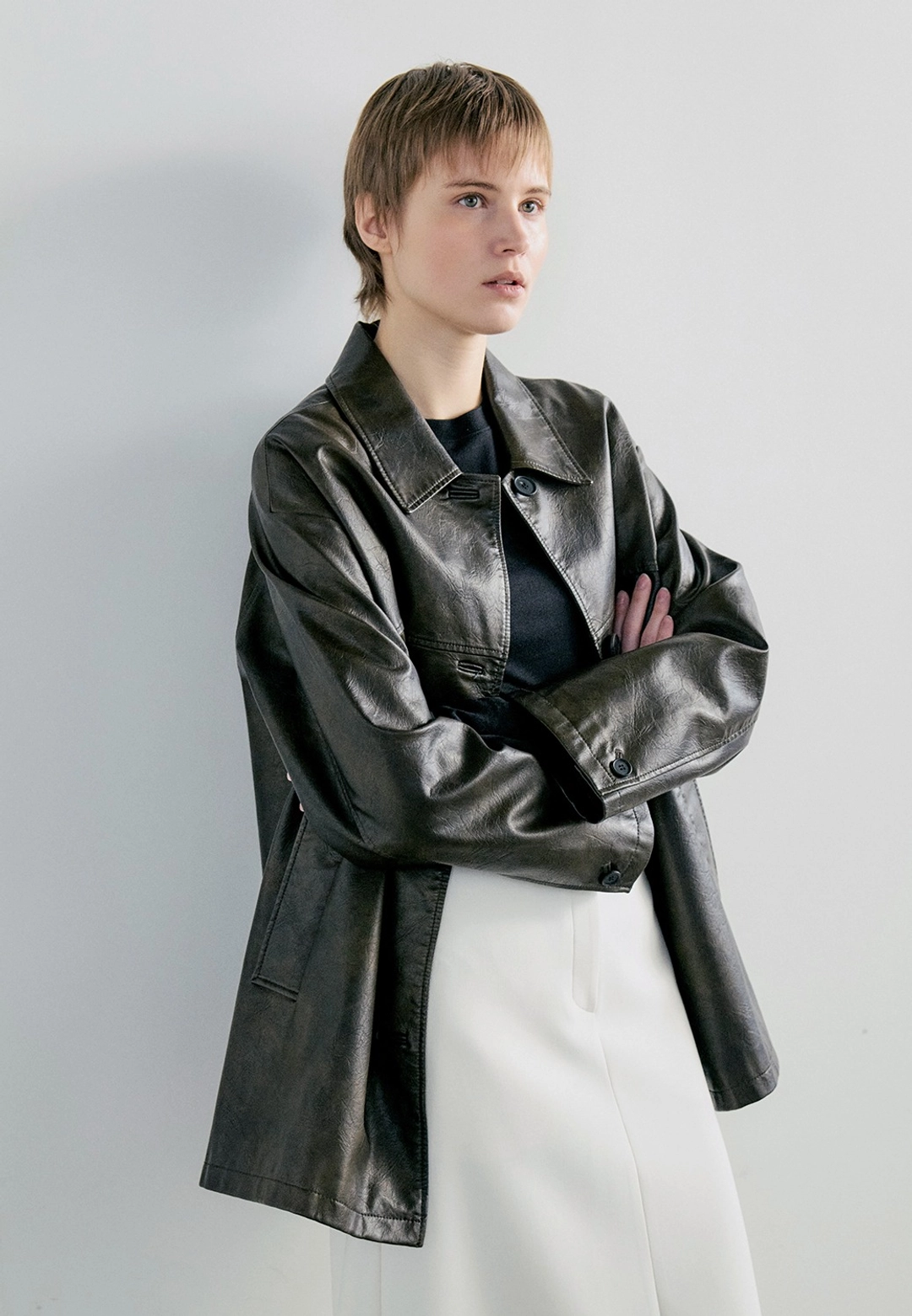 노티아 CRACK LEATHER HALF JACKET - BROWN 상품 이미지 1