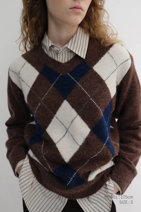[LIMITED OFFER] UNISEX HAIRY ALPACA ARGYLE SWEATER GREYISH BROWN_UDSW6D137W2