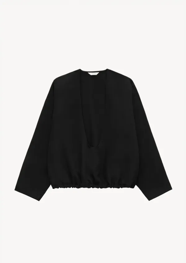 Fluid Layered Top in Black