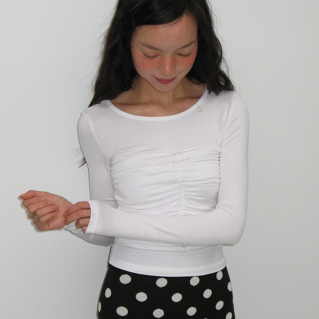 론론 SHIRRING BUSTIER LONG SLEEVE T SHIRT WHITE 상품 이미지 2