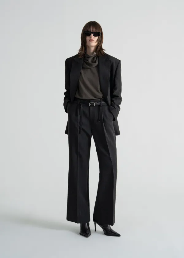 (UNI) VIRGIN WOOL BELTED FLARED PANTS - CHARCOAL GREY