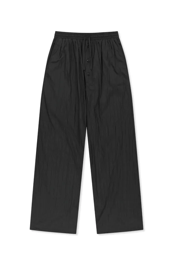 NYLON CRINKLE WIDE PANTS IN BLACK