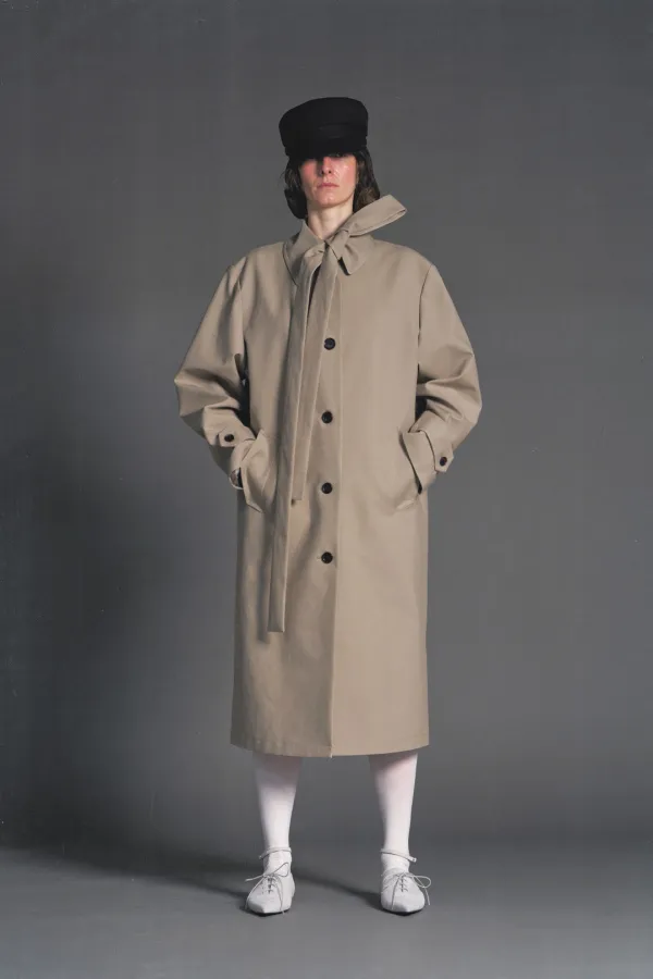 PF26 BEIGE DETACHABLE COLLAR TRENCH COAT