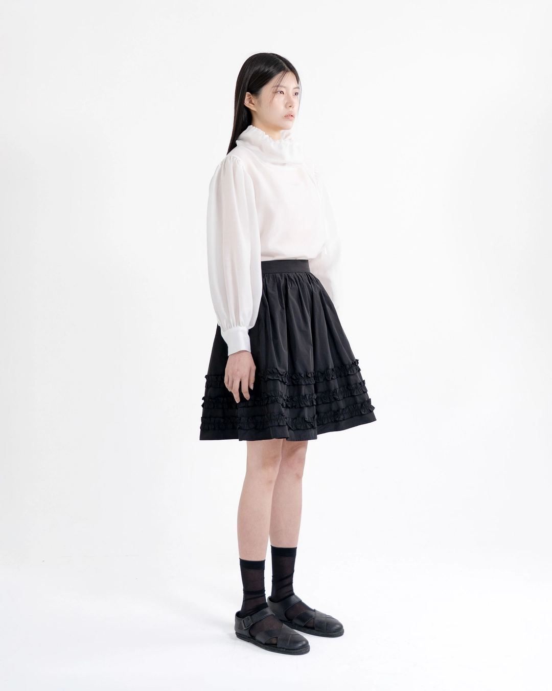 유노이아 off neck charming blouse (open, 단독 주문 시 선발송) 상품 이미지 2