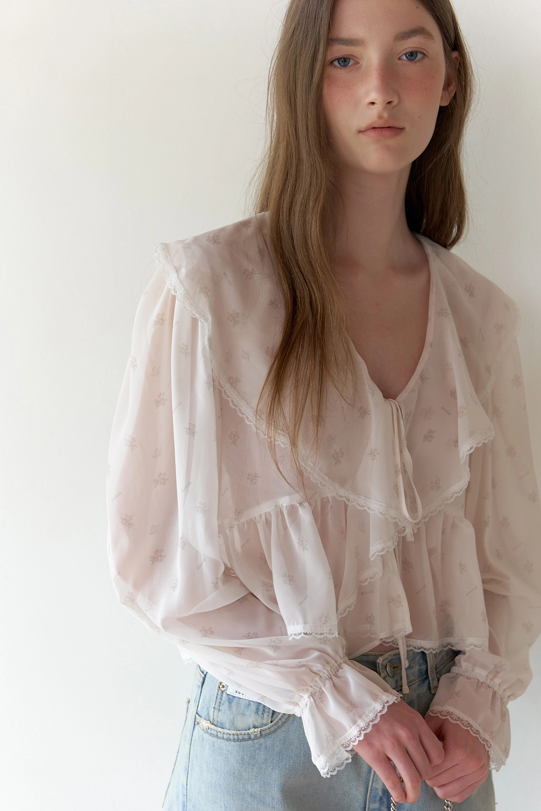 순수 Gather Chiffon Blouse (Beige) 상품 이미지 1