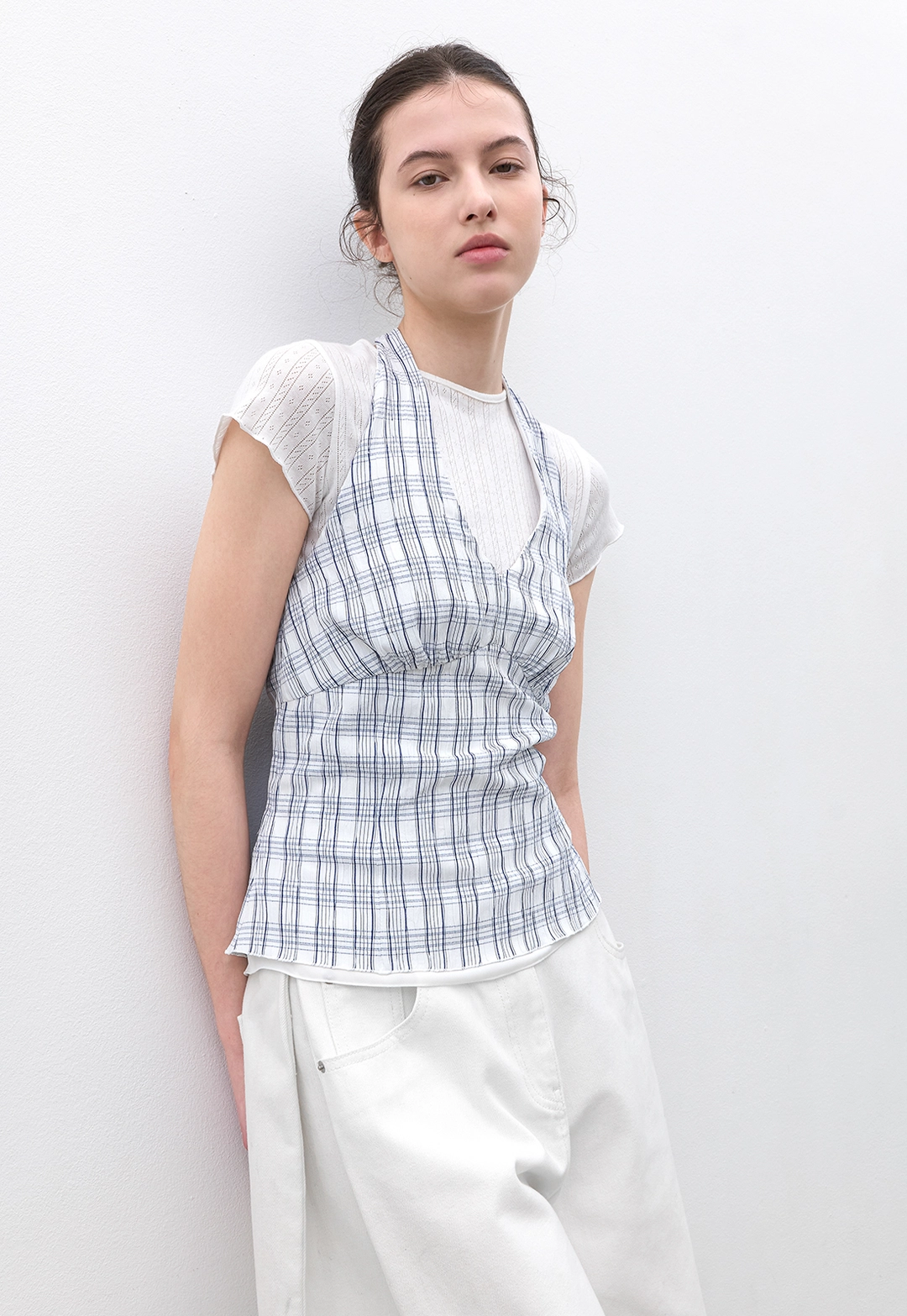 아뜰리에 나인 (BL-4411)CREASE CHECK HALTER TOP 상품 이미지 2