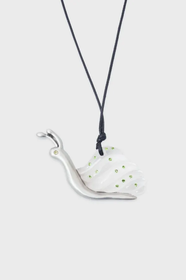 Glassy Snail Necklace (Silver)