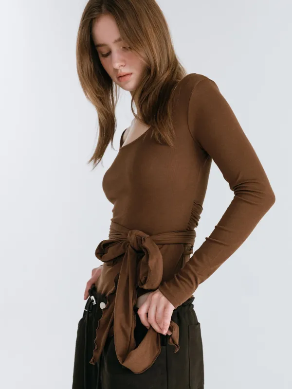 STRAP LAYERED T-SHIRT / BROWN