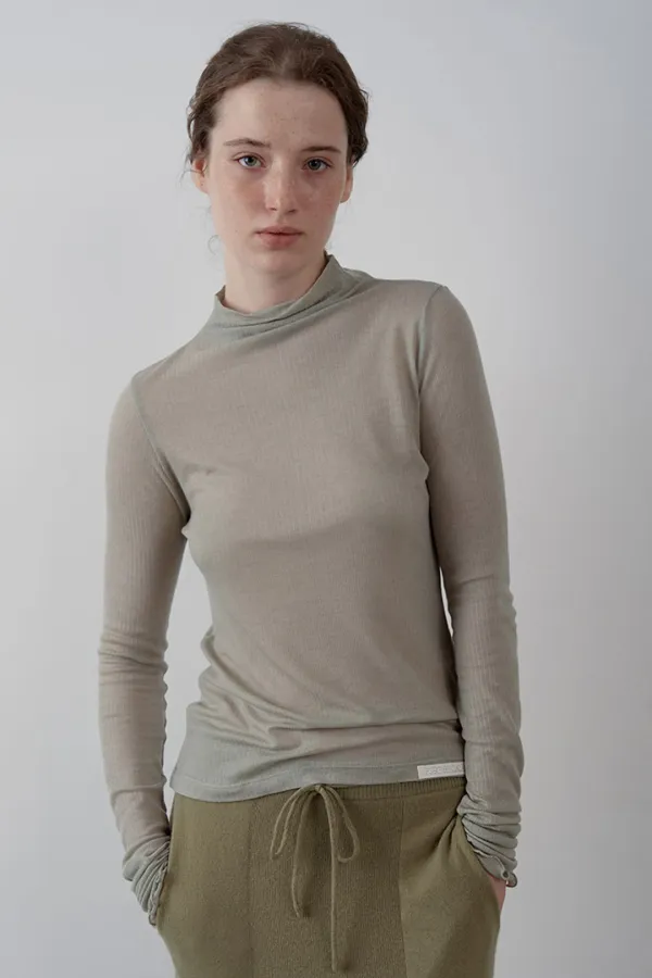 [2차]wool sheer turtleneck top_light khaki