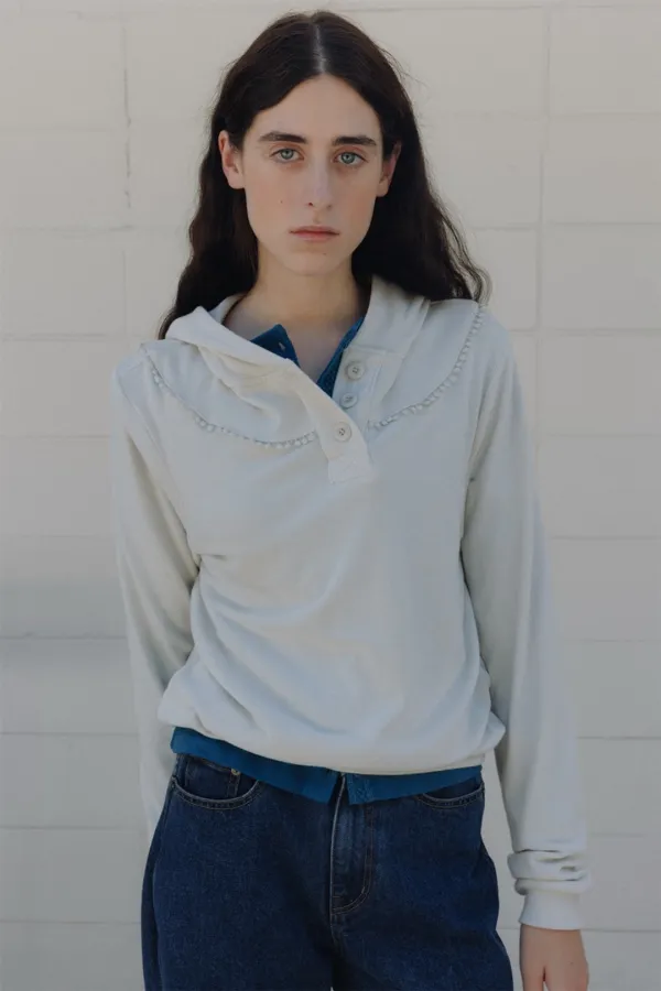 Delphi button hoodie tee (sage)
