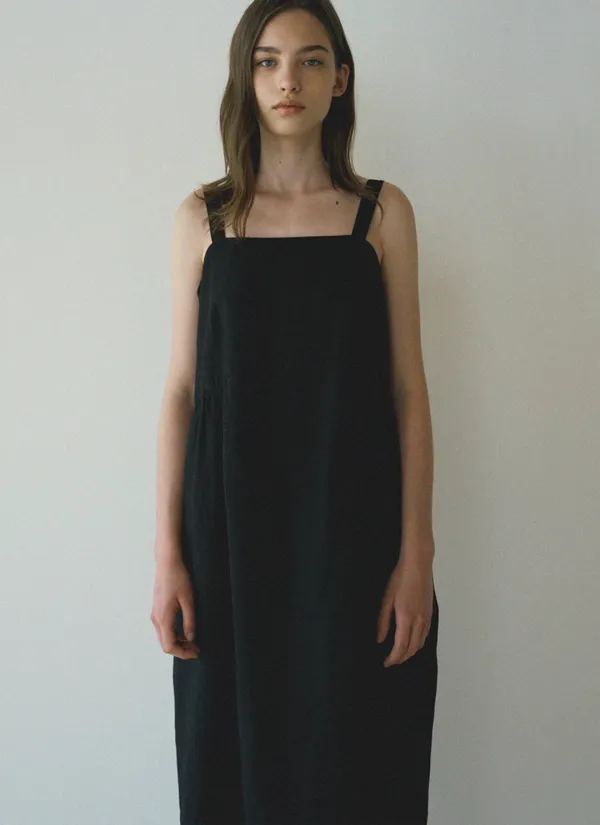 Bernet Sleeveless Dress (Black)