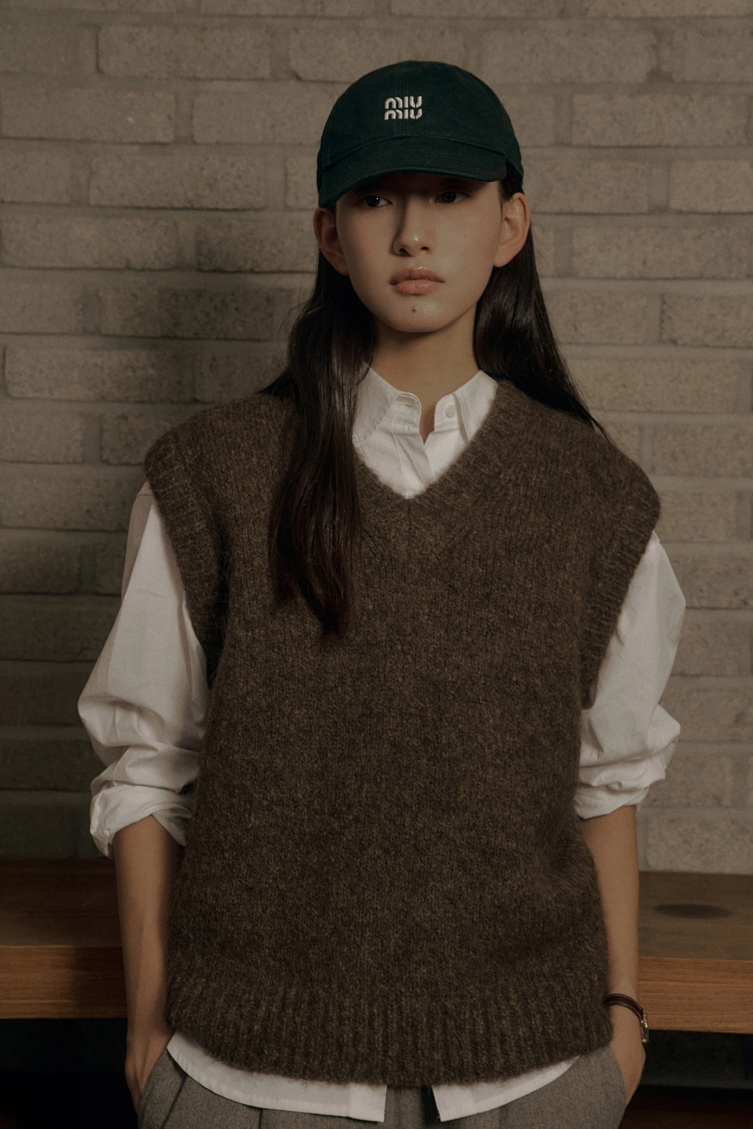 세이지먼트 HAILE ALPACA V-NECK KNIT VEST_BROWN 상품 이미지 2