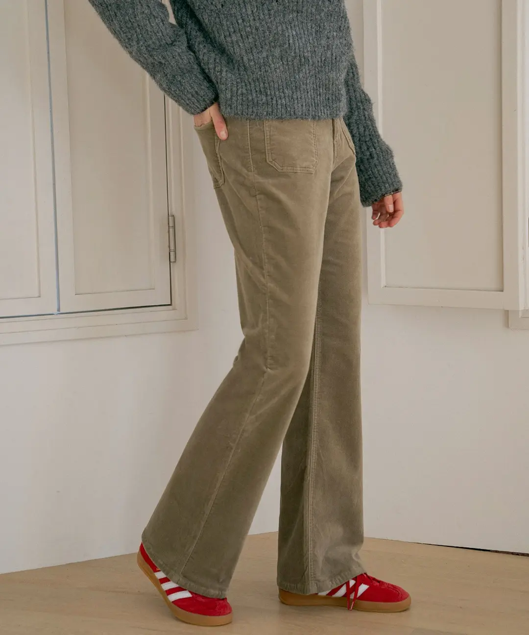 반원 아뜰리에 P3218 프론트 포켓 플레어 팬츠_Khaki beige 상품 이미지 2