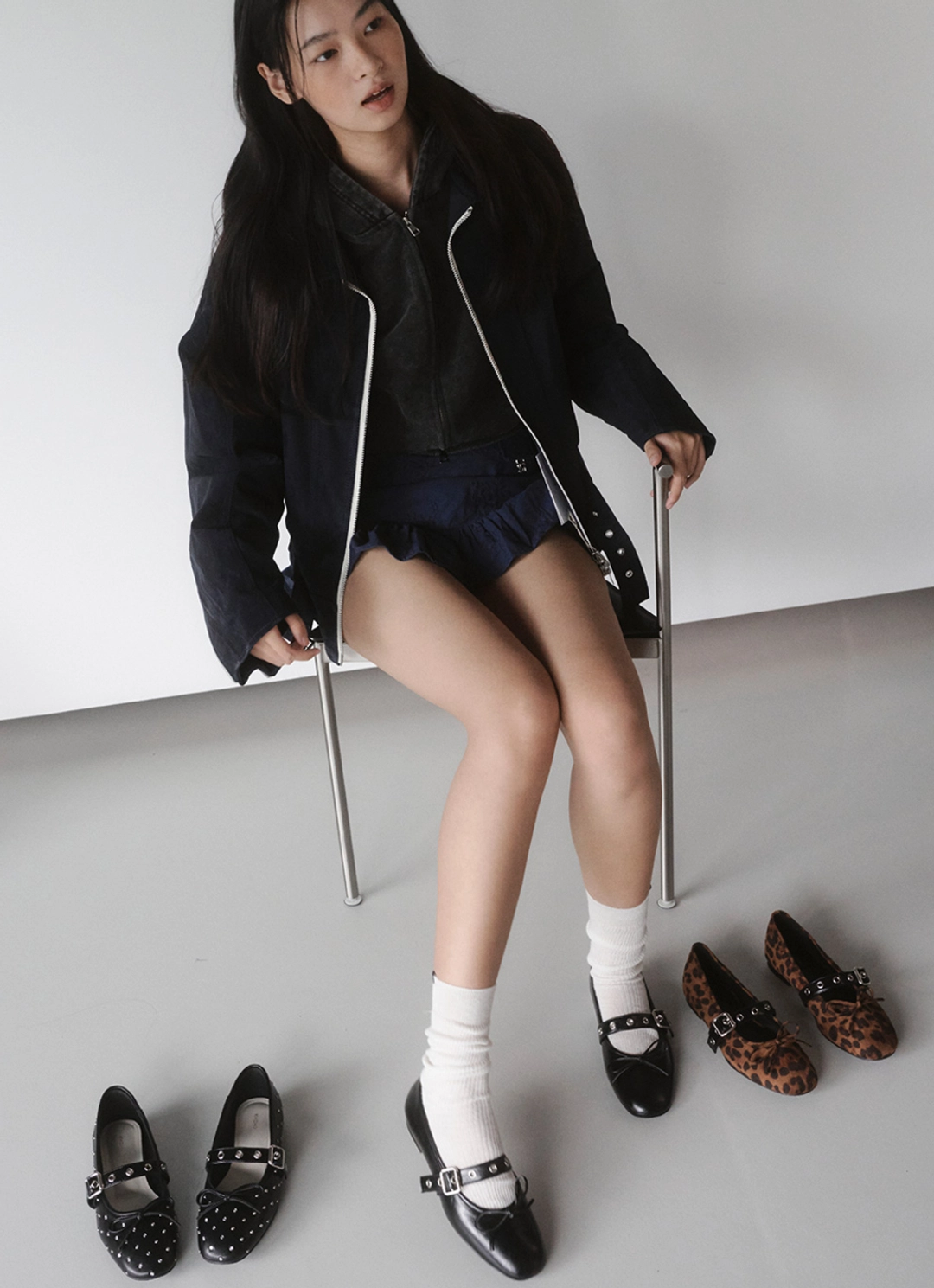 기호 CRYSTAL BUCKLE STRAP BALLERINA FLAT/ BLACK 상품 이미지 2
