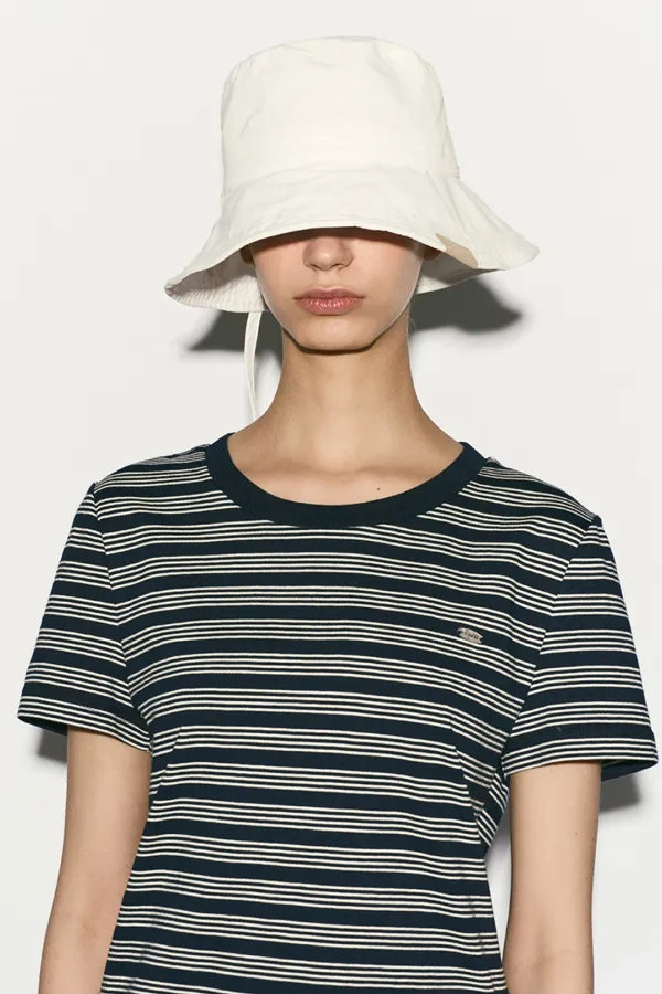 ADJUSTABLE STRAP BUCKET HAT WHITE