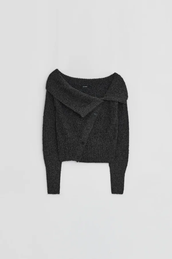 OFF SHOULDER BUTTON CARDIGAN