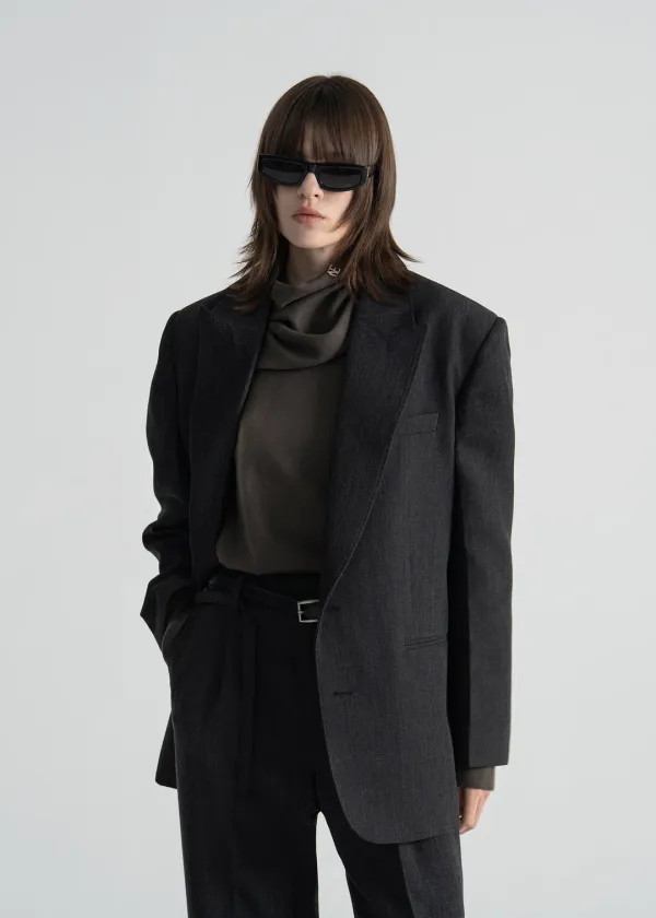 (UNI) VIRGIN WOOL PEAKED LAPEL JACKET - CHARCOAL GREY