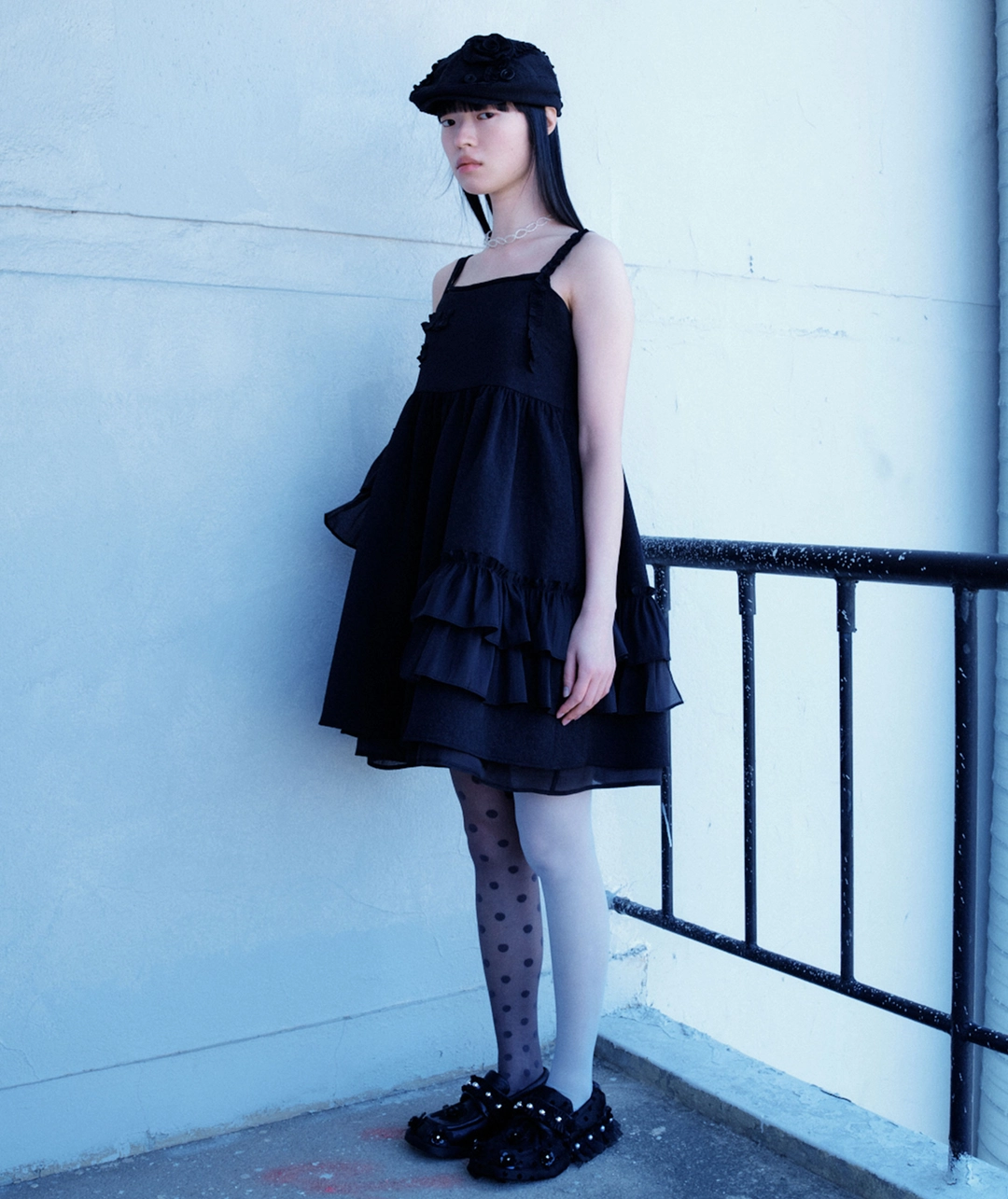 타입서비스 Ruffled Sleeveless Volume Dress [Black] 상품 이미지 2