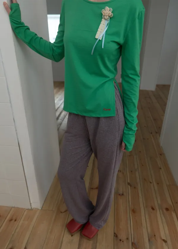 Side Slit Long Sleeve Top_Apple Green