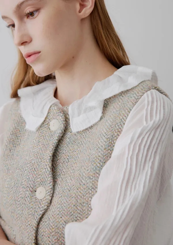 Mused Wool Wave Buttoned Vest - Sage (Herringbone)