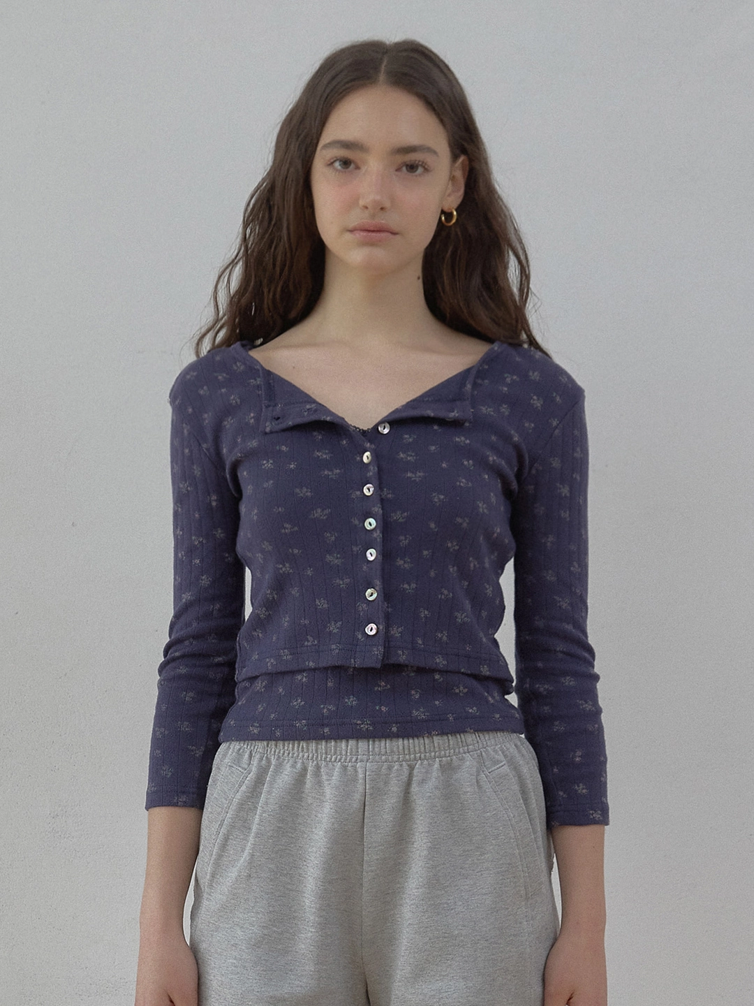 헤더먼트 tiny flower cardigan (navy) 상품 이미지 1