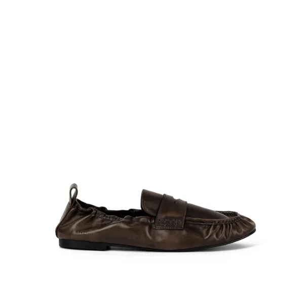 RIVE SHIRRING PENNY LOAFERS / BROWN
