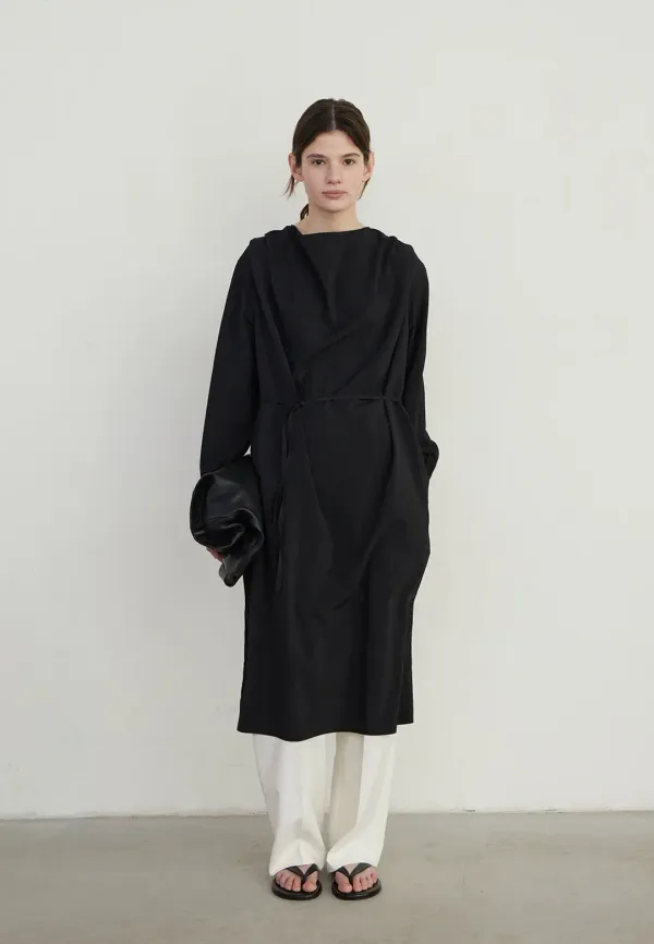 DRAPE STRAP LONG ONE-PIECE - BLACK