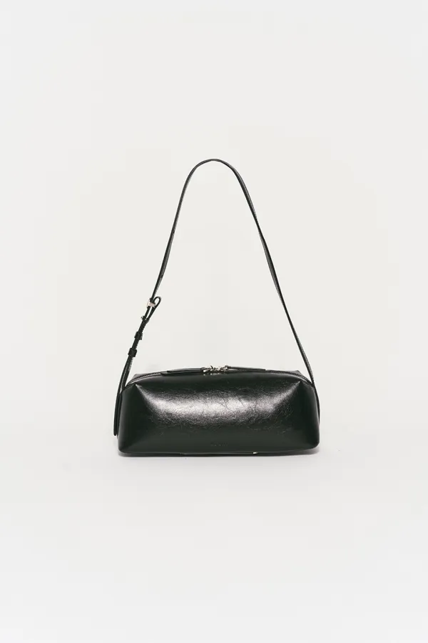 BAGUETTE COWHIDE SHOULDER BAG BLACK