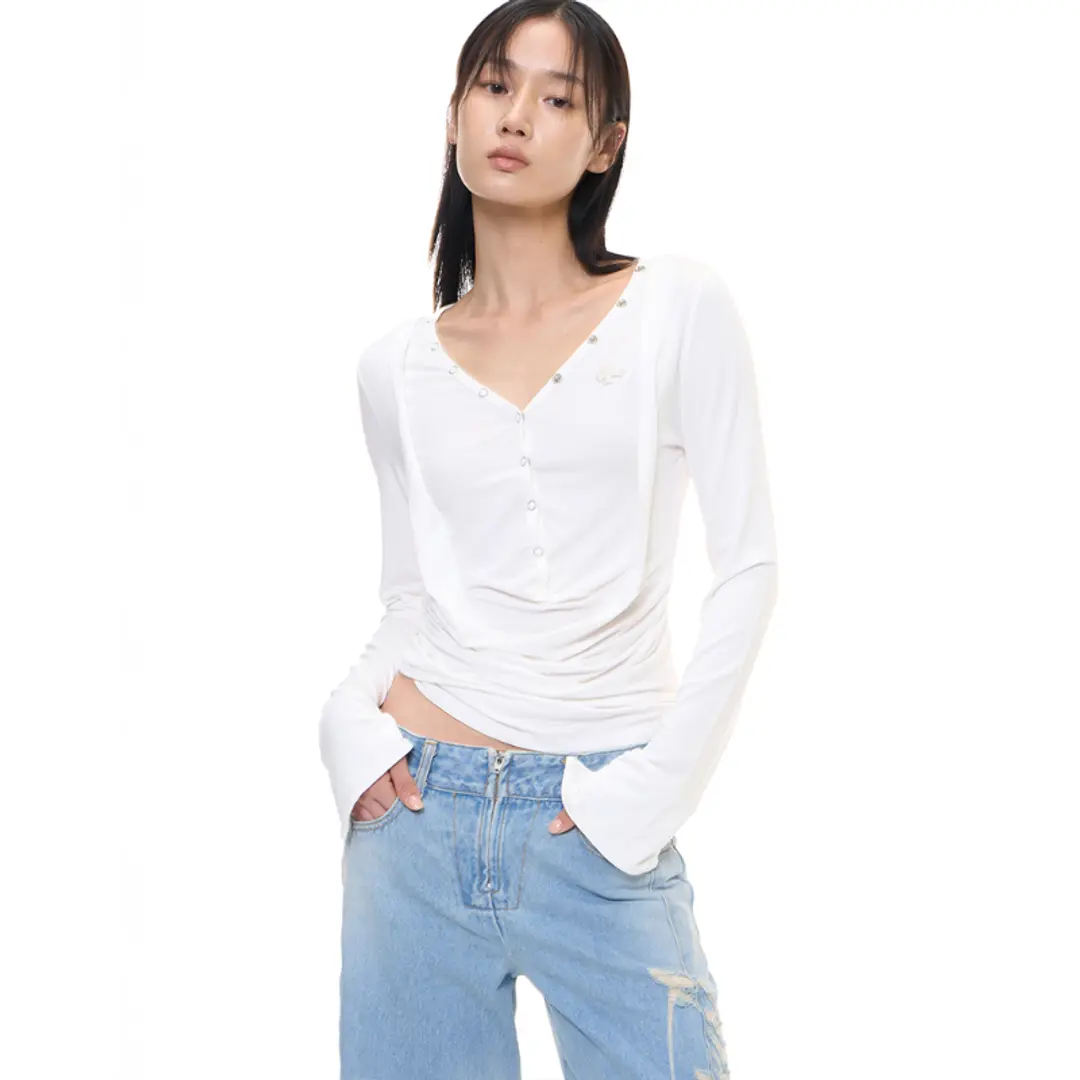 2000아카이브 [셀럽착용]DRAPED HENLEY TOP (WHITE) 상품 이미지 2