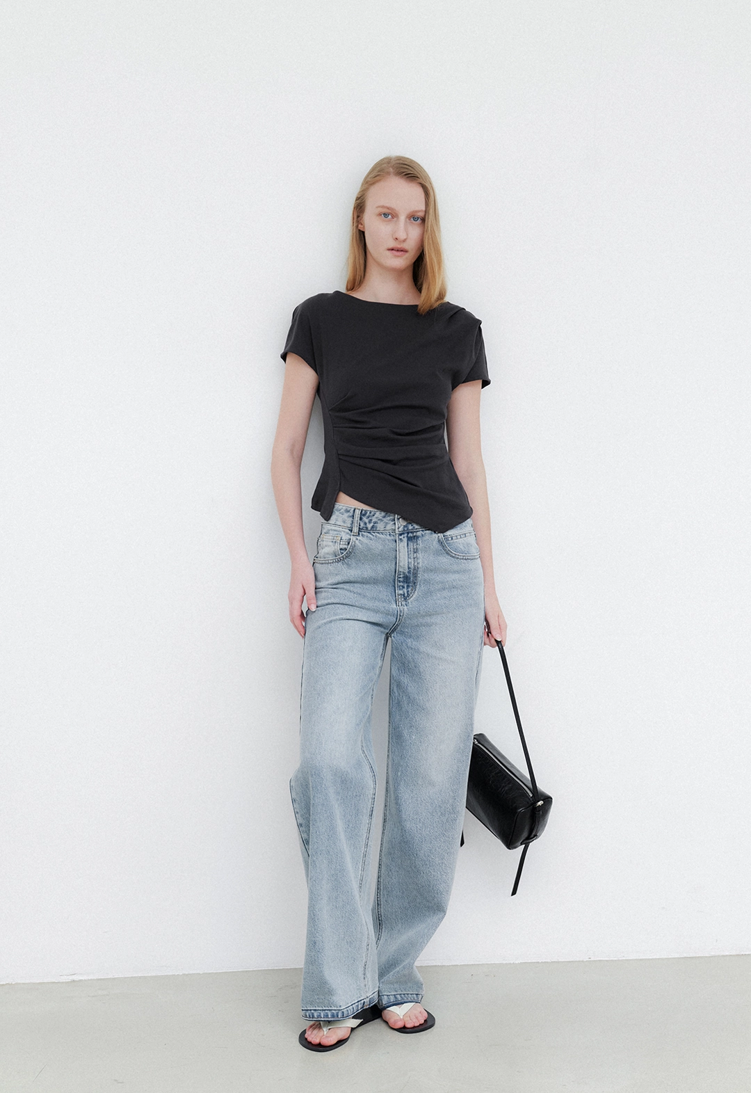 아뜰리에 나인 (Z-BL-4225)LOND WAIST TUCK  BLOUSE 상품 이미지 3