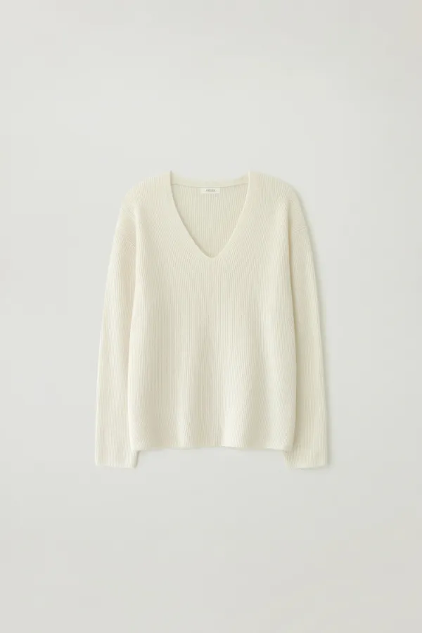 Ribbed v-neck knit (Ivory)