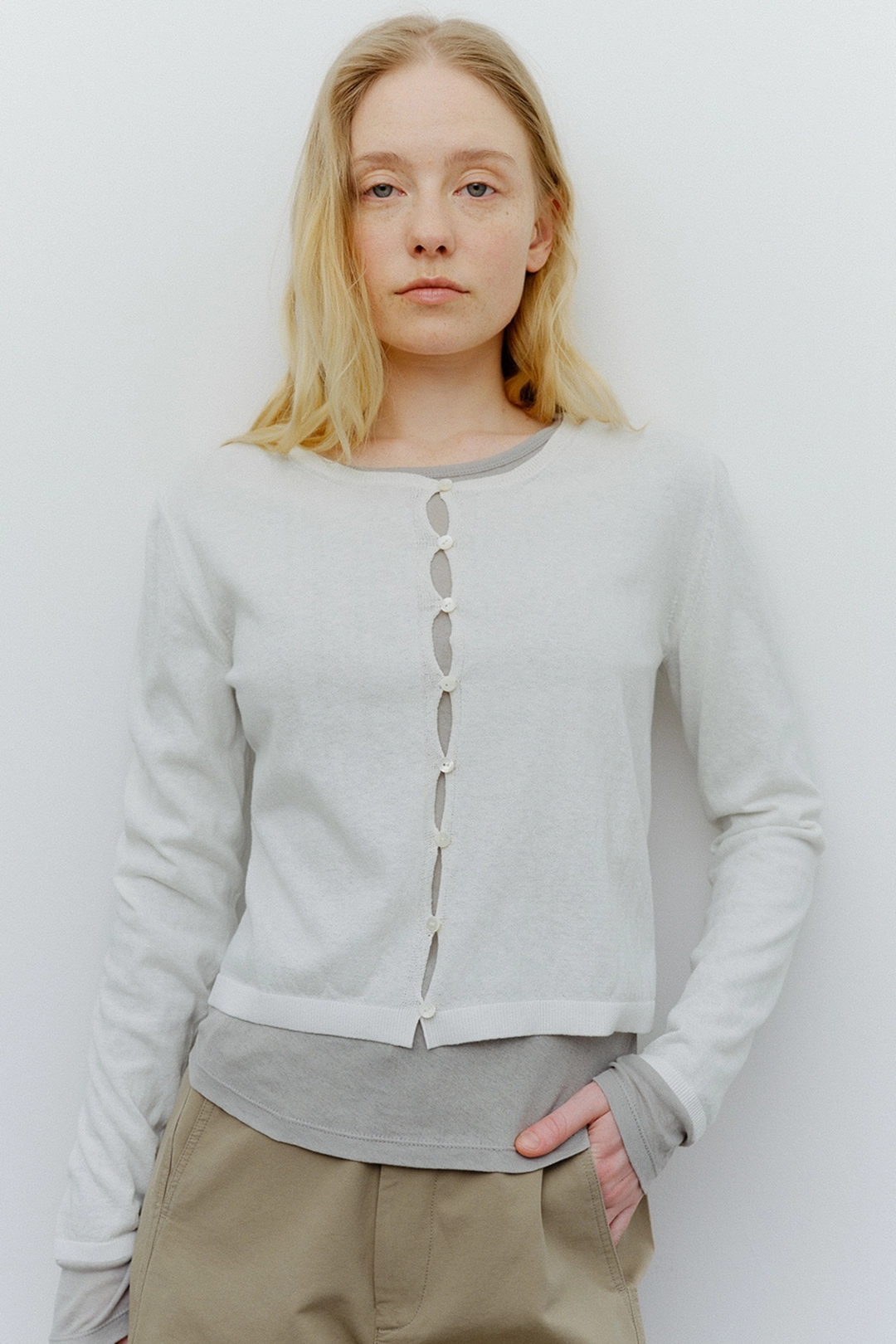 블랭크공삼 cotton hemp button cardigan (ivory) 상품 이미지 1